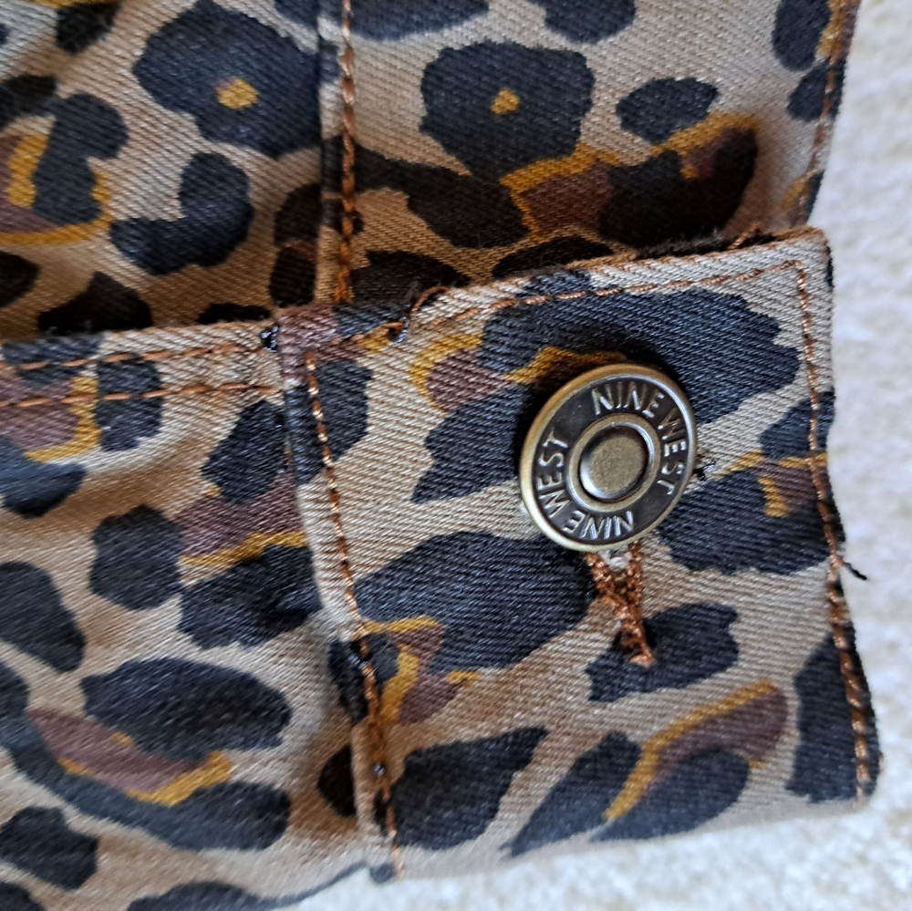 Leopard Print Jean Jacket - Picture 4 of 4